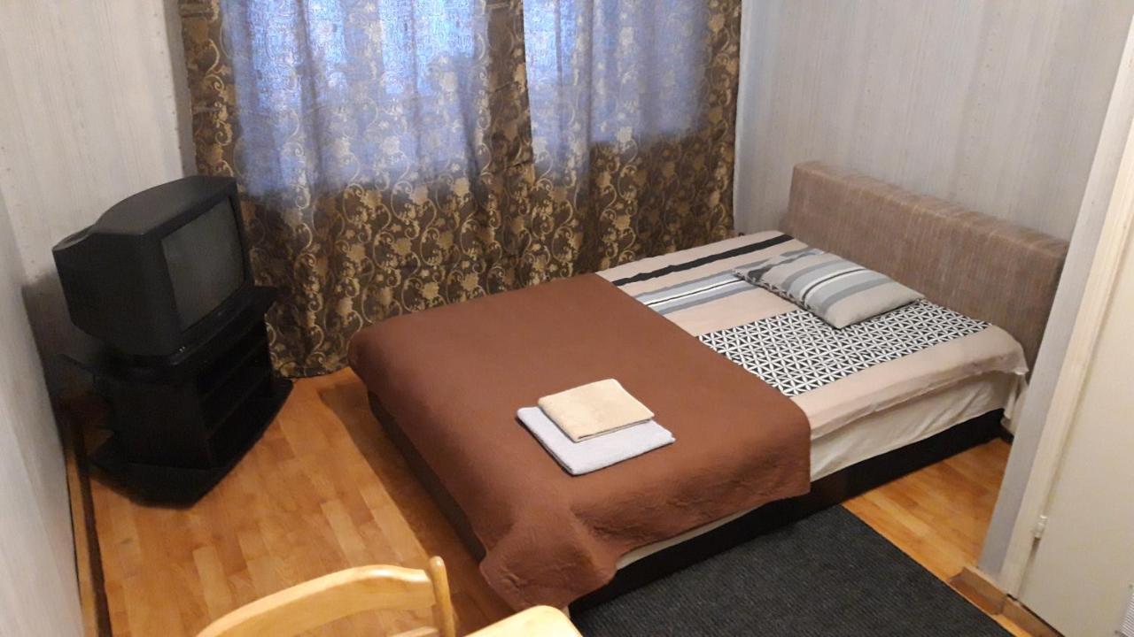 Single Room Shower